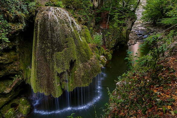 amazing-places-romania-8__880