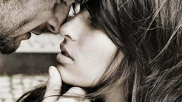 Romantic-Couple-08