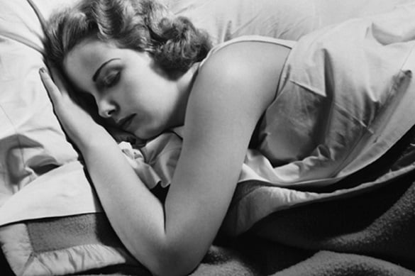 woman-sleeping590