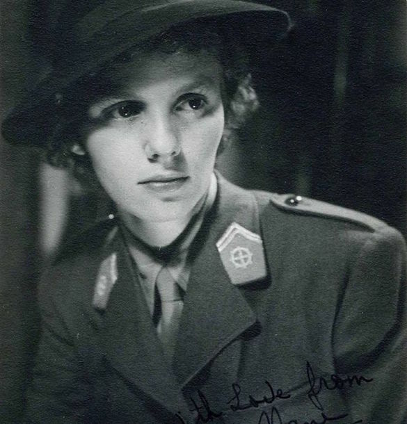Ana 1
