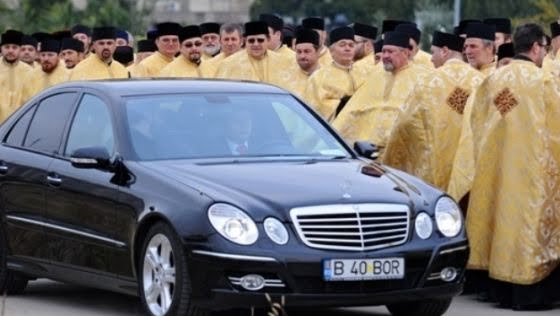 bor-patriarhie-masina
