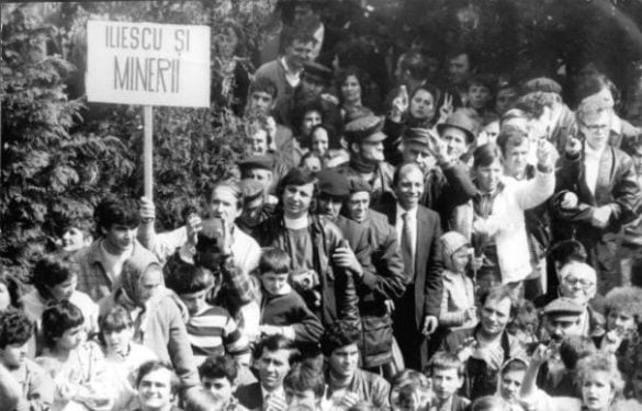 iliescu și minerii