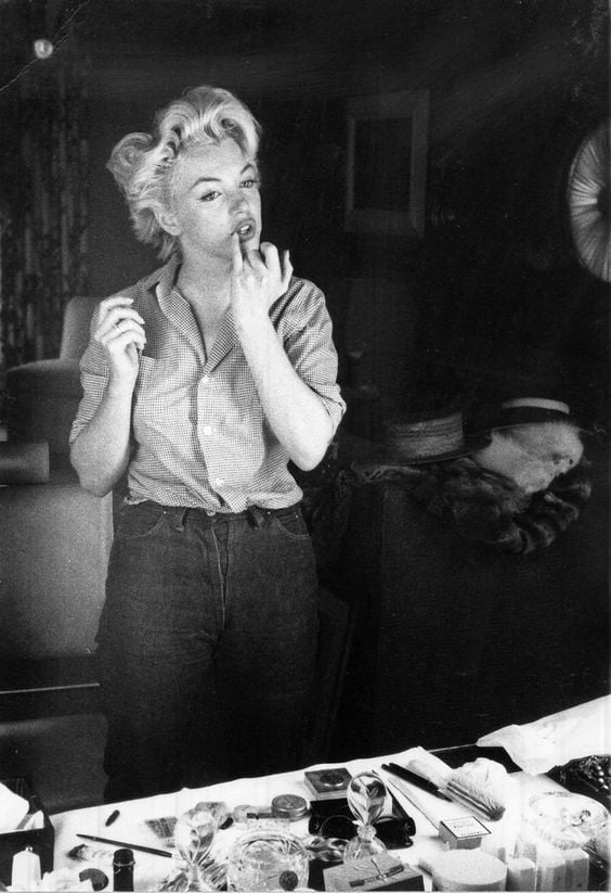 milton greene foto make up marilyn monroe