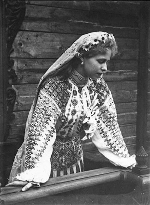 Regina Maria la 18 ani