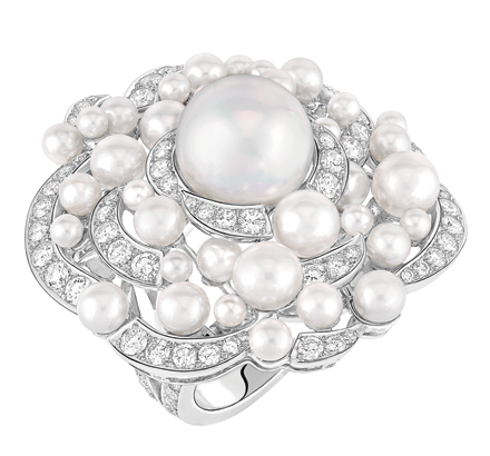 chanel_perlee_high_jewellery_camelia_rosee_ring
