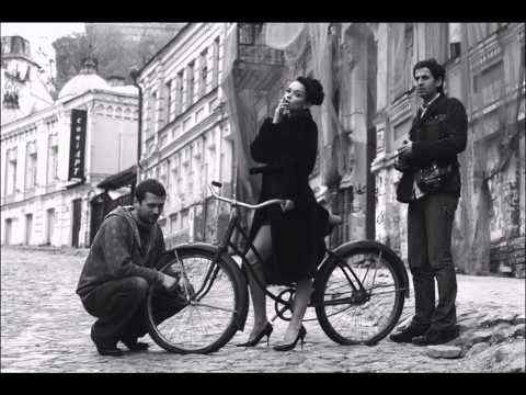 Pink Martini - But Now I'm Back