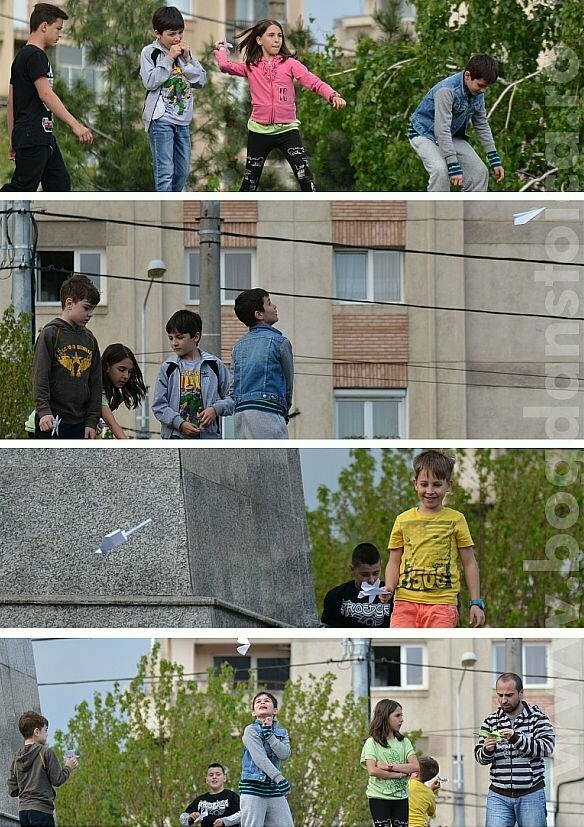 copii la joacă