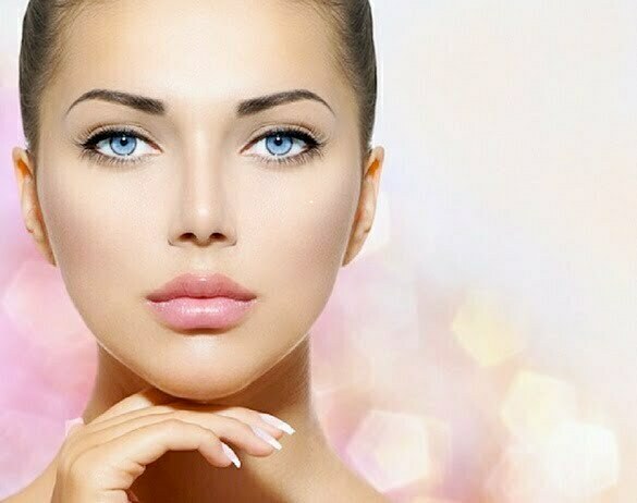 Beauty Portrait. Beautiful Spa Woman Touching her Face. Perfect Fresh Skin. Pure Beauty Model Girl.
