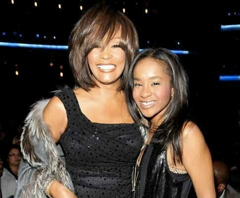 whitney-houston-bobbi-kristina-brown-zoo_9b978f5a60_01