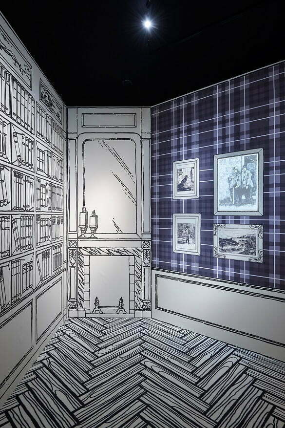 08_MADEMOISELLE_PRIVE_EXHIBITION_SAATCHI_GALLERY_LONDON_PICTURES_BY_OLIVIER_SAILLANT_LD