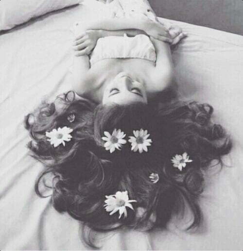 femeie flori