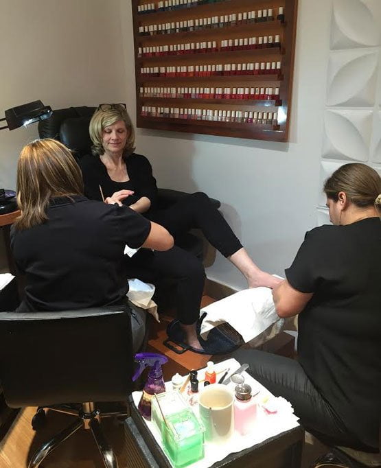 mani pedi