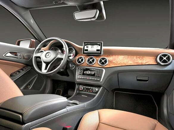 MECEDES GLA 250 SUV 1