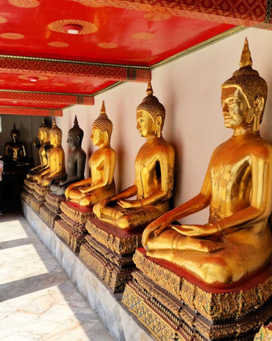 Wat Pho (Templul lui Buddha Culcat) - Bangkok
