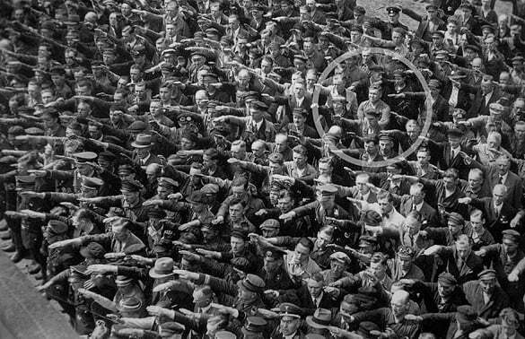 rare-historical-photos-26-5799d4c0e1462__880