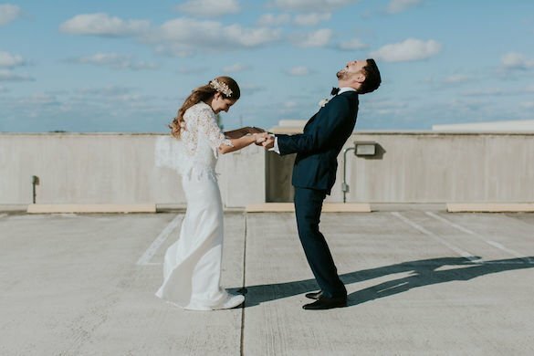 top-50-wedding-photos-of-2016-586bd2d586901__880