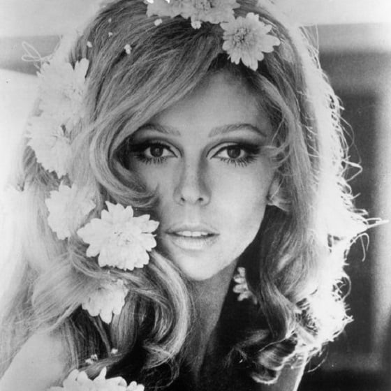 nancy-sinatra