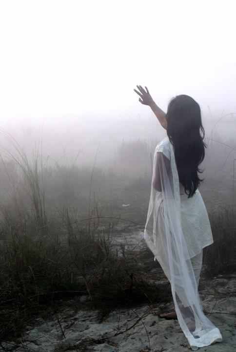 femeie singura