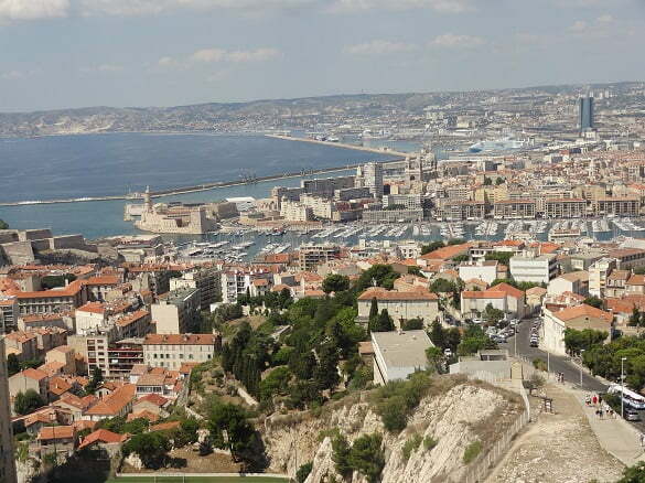Marsilia vazuta de la biserica Notre Dame de la Garde _Travelship