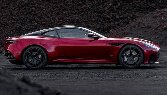 Aston Martin DBS Superleggera 4