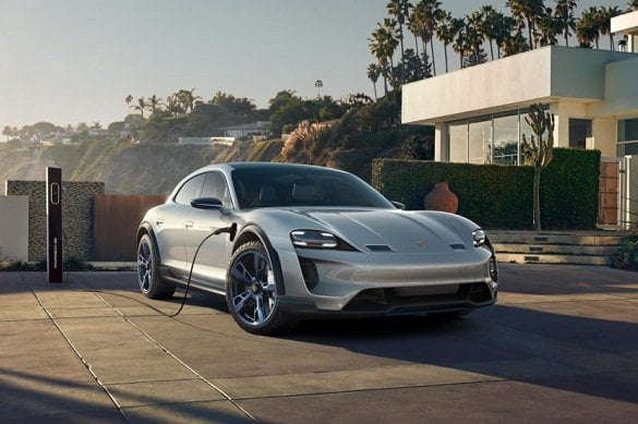 Catchy Porsche Mission E - Porsche Taycan (2)