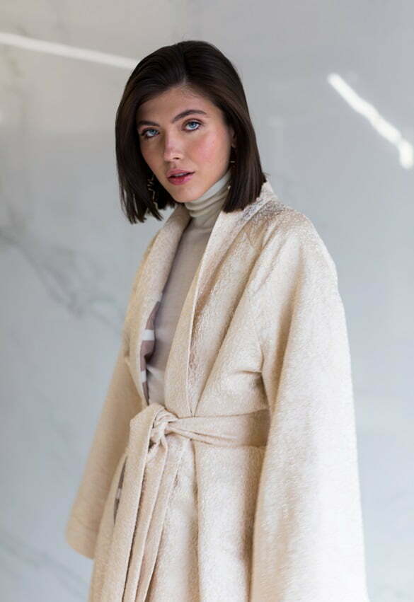 ALEKSANDRINA RICH Silk Brocade Kimono 270Euro